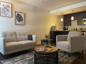 Roe 107 Unit 1 Comfy and Cozy Studio Minutes From Top Golf